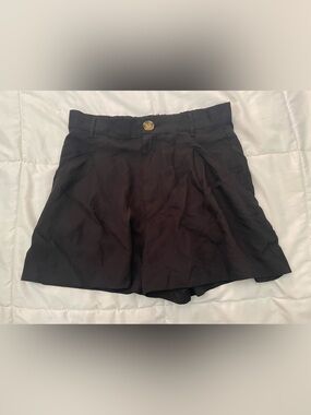 Zara Black High-Waist Tailored Shorts with Button Detail